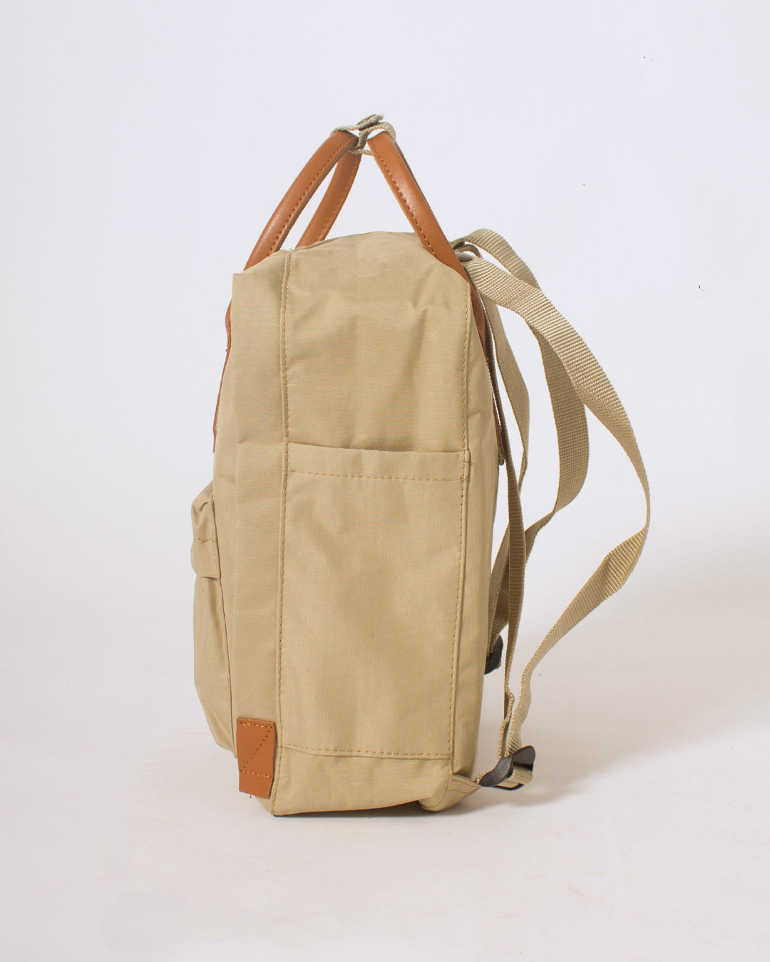 Mochila Urbana Pequeña Crema